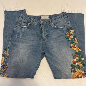 Free people embroidered jeans size 26